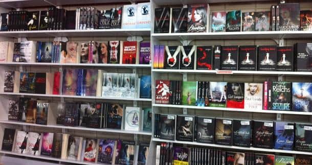 Σειρές βιβλίων που μας άφησαν με την χαρά