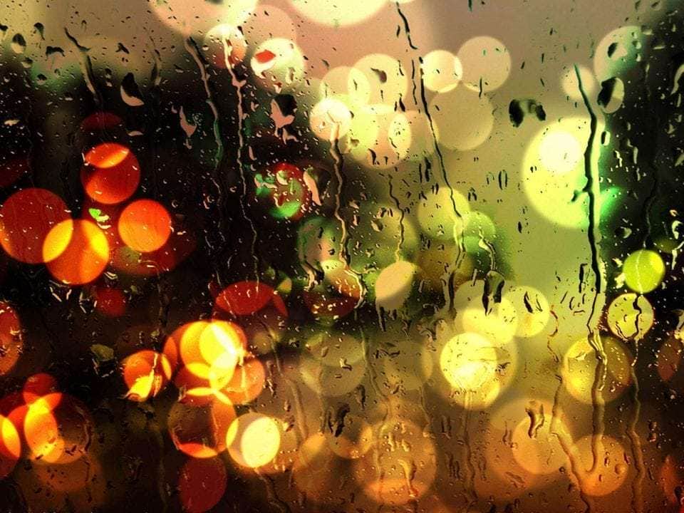858798-bokeh-city-lights-rain-structure-water-water-drops-wet