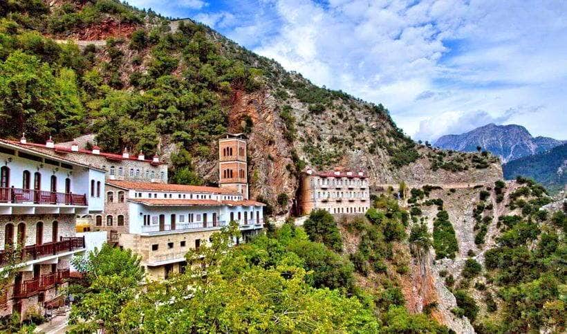 monastery-of-prousos-in-the-mountains-of-karpenisi