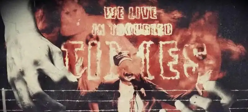 Αυτό είναι το lyric video του «Troubled Times» των Green Day