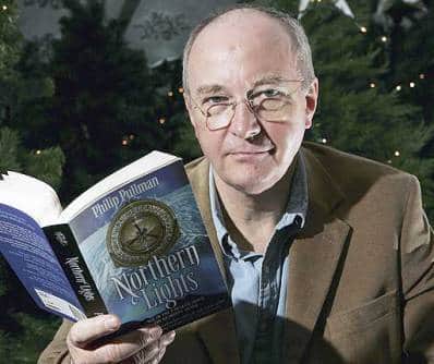 Ο Philip Pullman επιστρέφει με νέα τριλογία