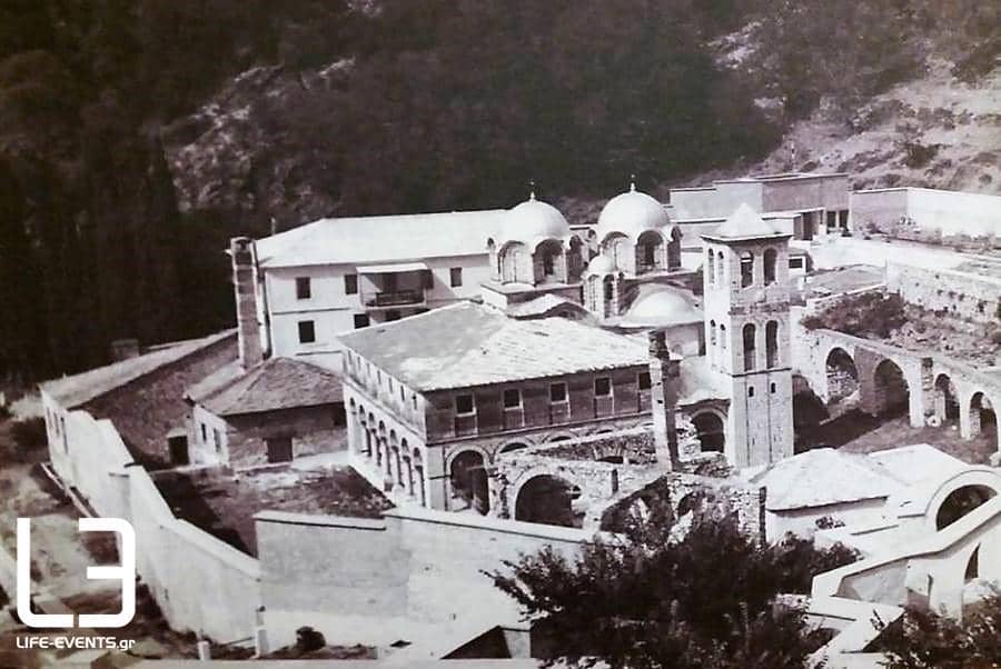 Εικοσιφοίνισσα