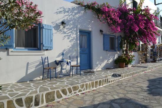 Αντίπαρος