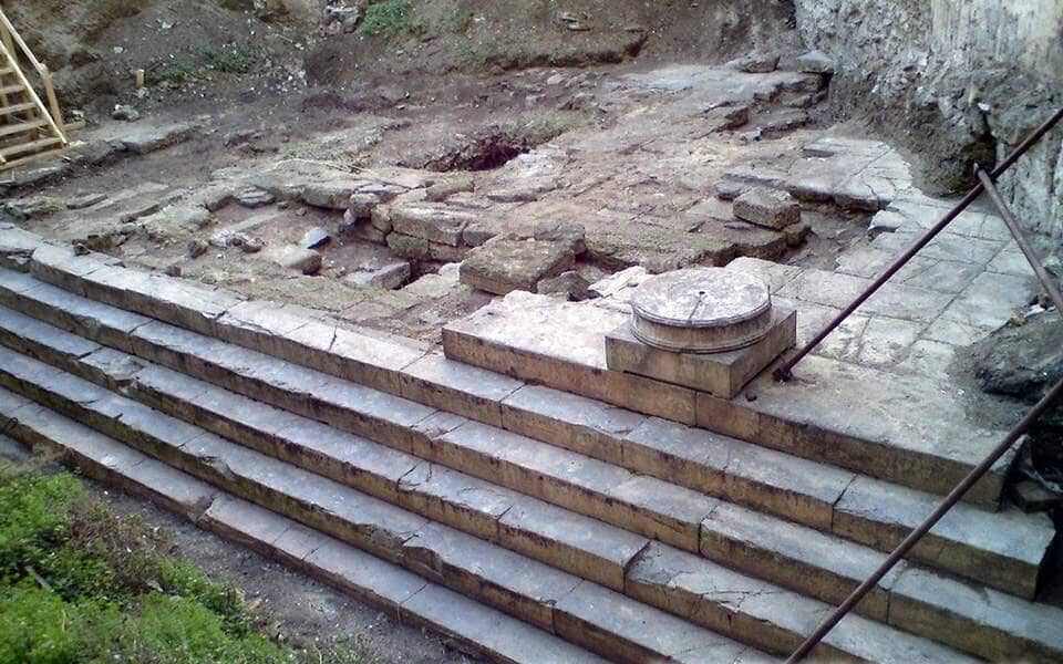 μνημεία