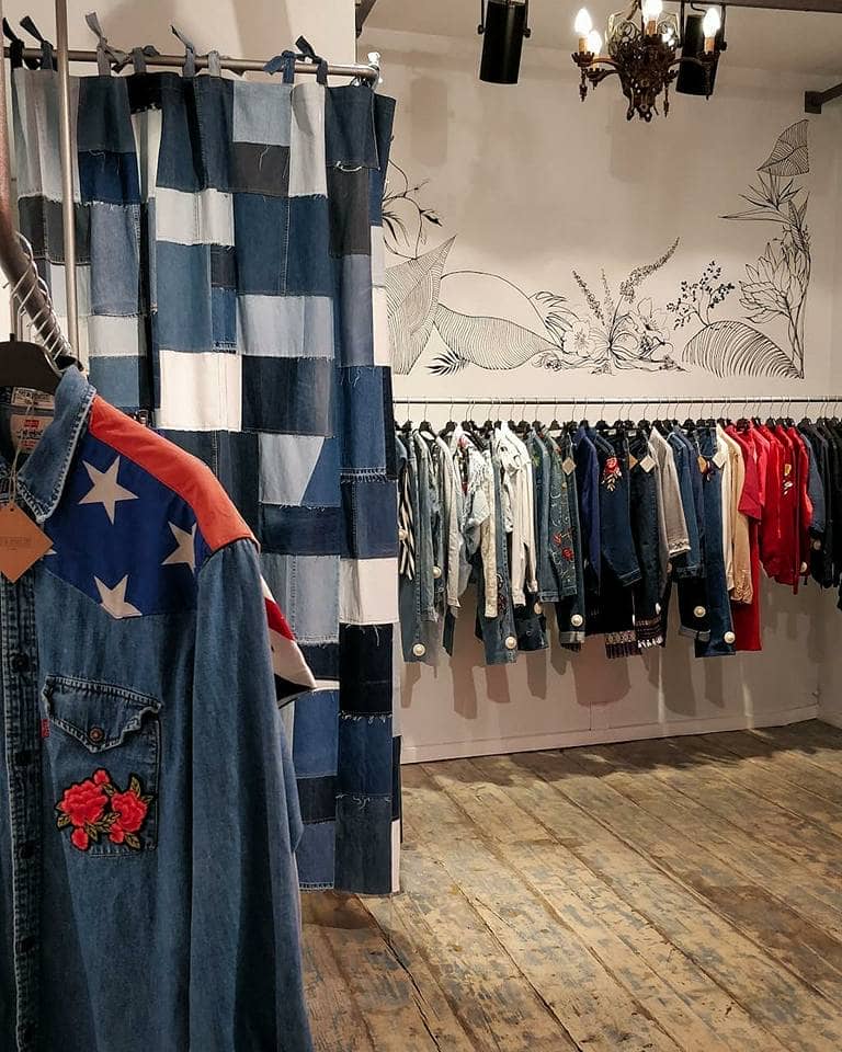 Concept Store Art & Industry: συλλεκτικά ρούχα στο κέντρο της Αθήνας