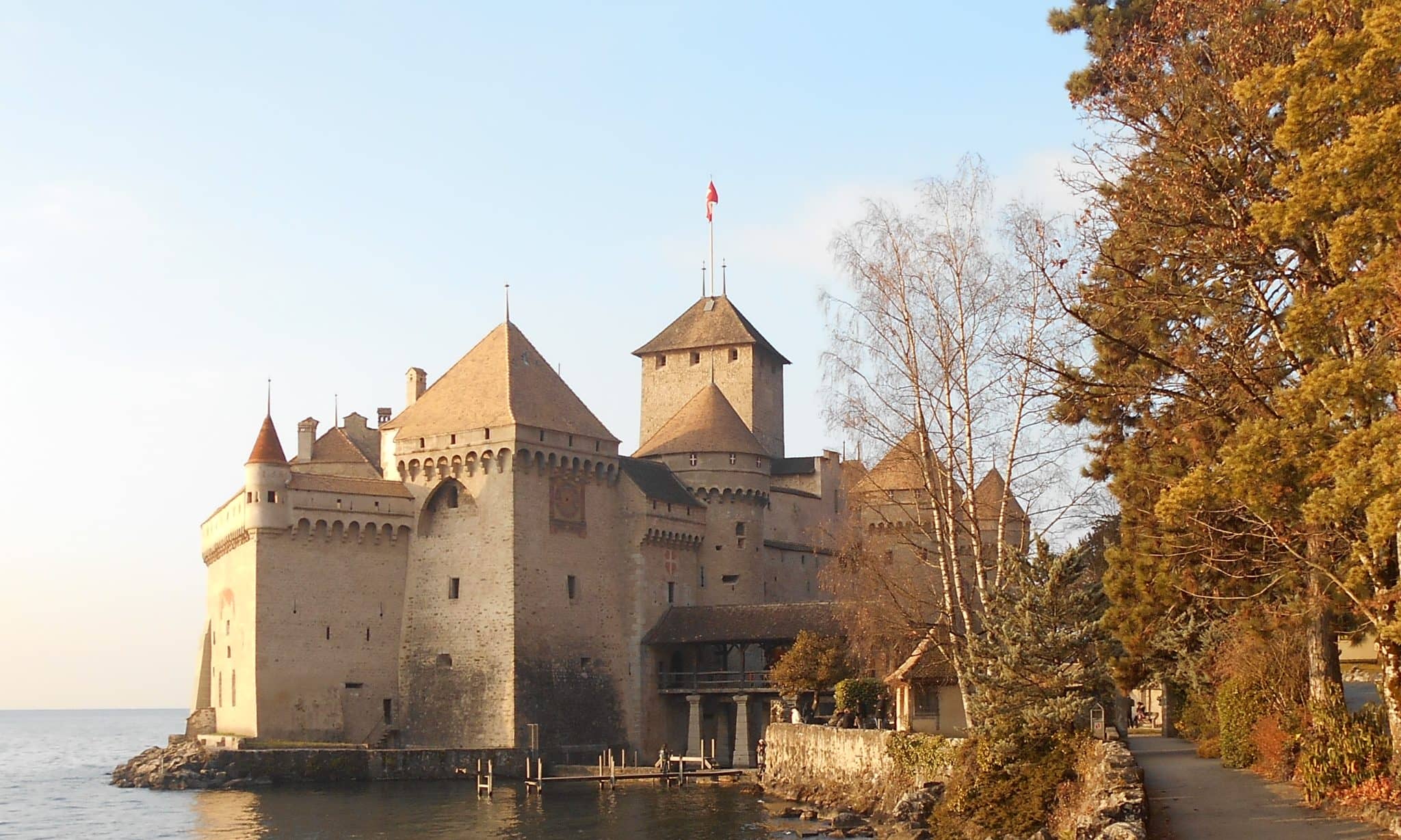  Château de Chillon: Ένα μεσαιωνικό κάστρο στις ακτές της λίμνης της Γενεύης