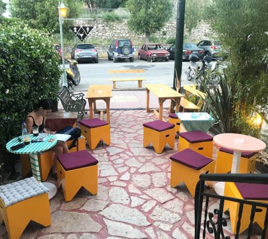 κοκτέιλ, Κολωνάκι