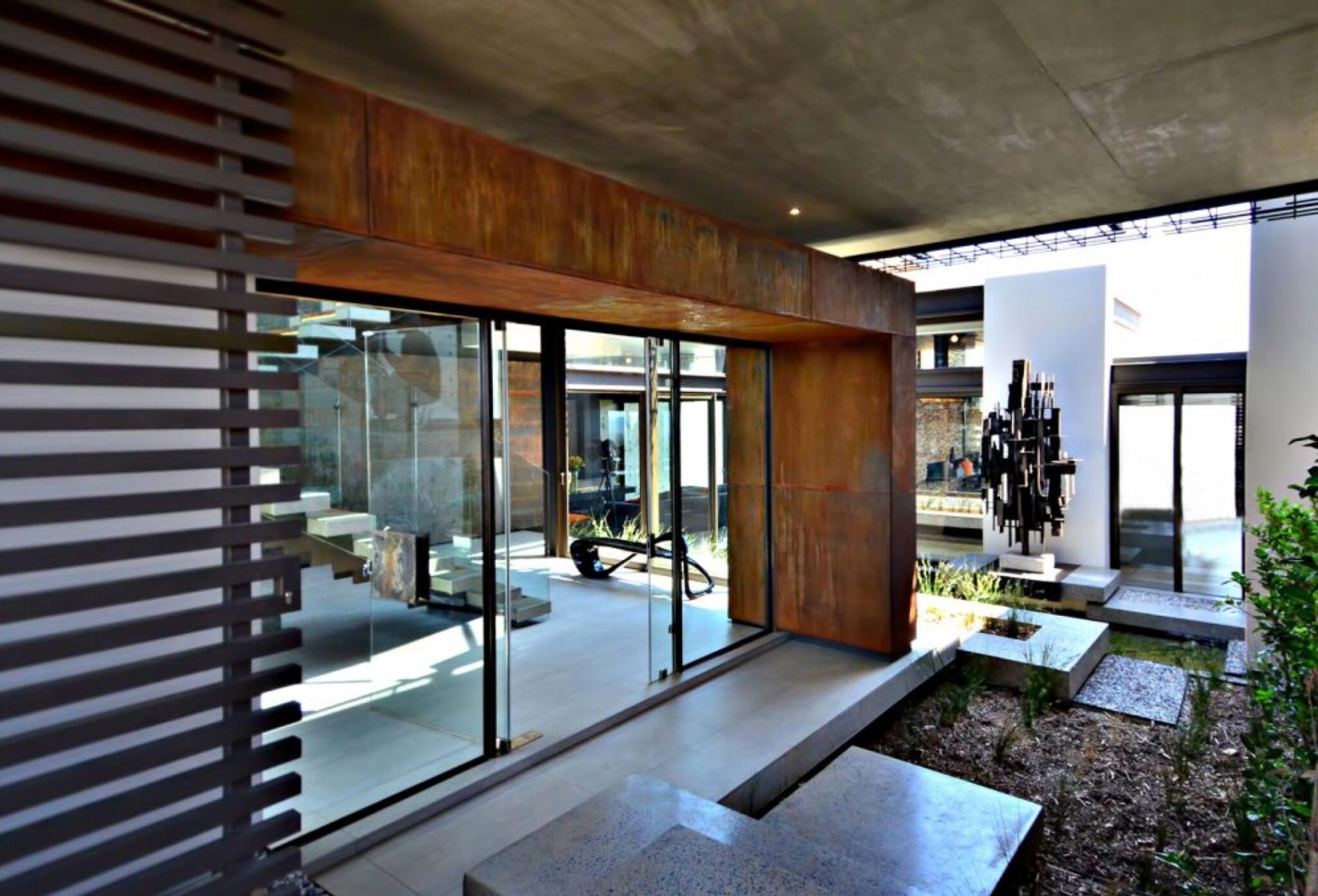House Boz