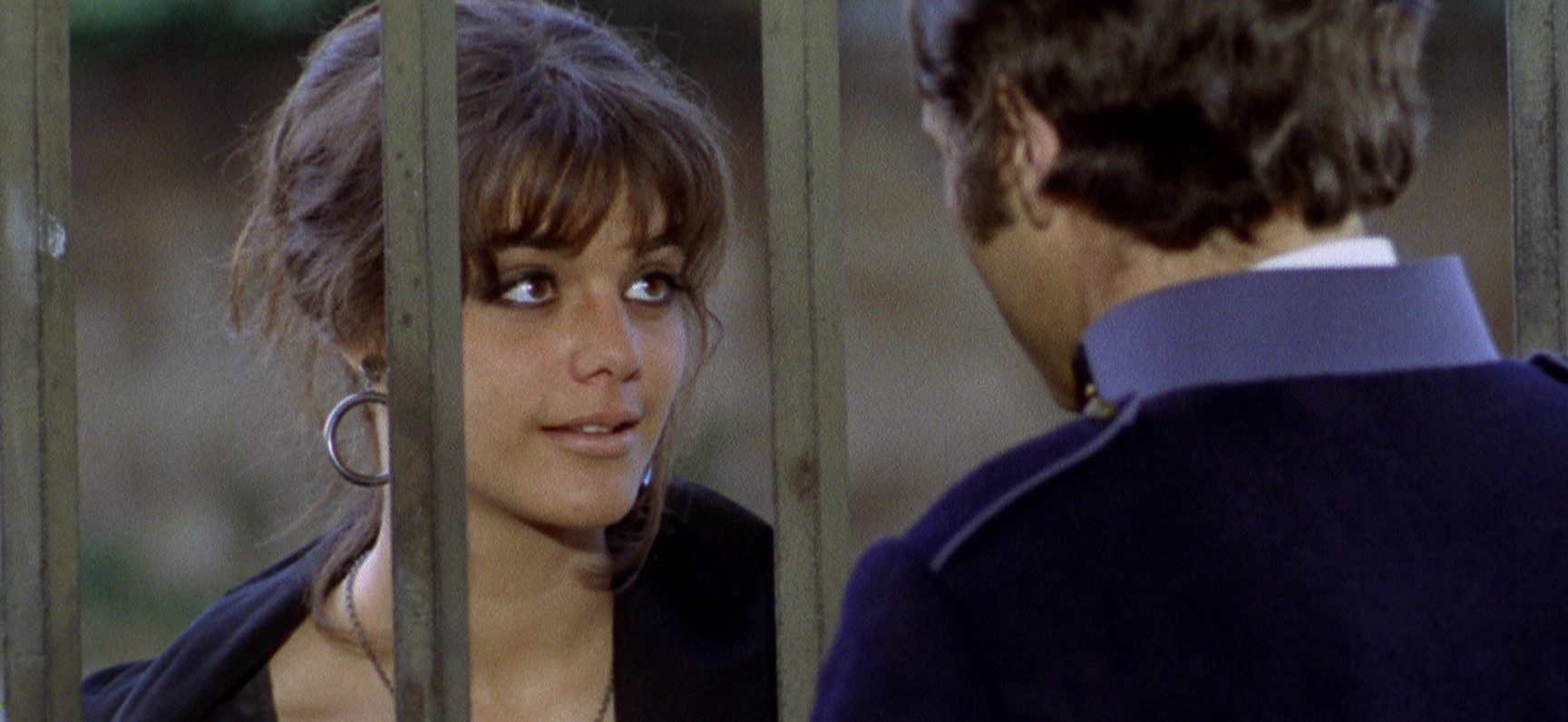 Tina Aumont