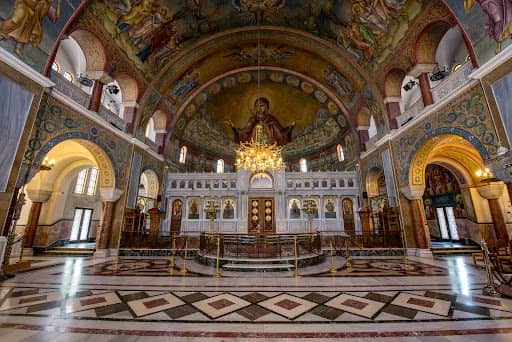 Εσωτερικό ναού | Πηγή: religiousgreece.gr