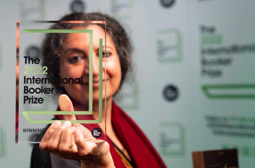 Nικητής του International Booker Prize 2022 το «Tomb of Sand»