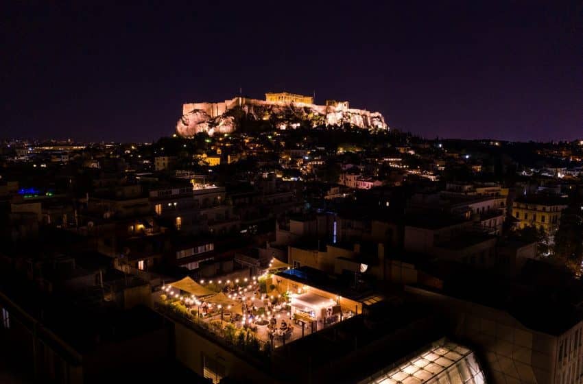 Αθήνα: 3 εναλλακτικές ταράτσες για ποτό